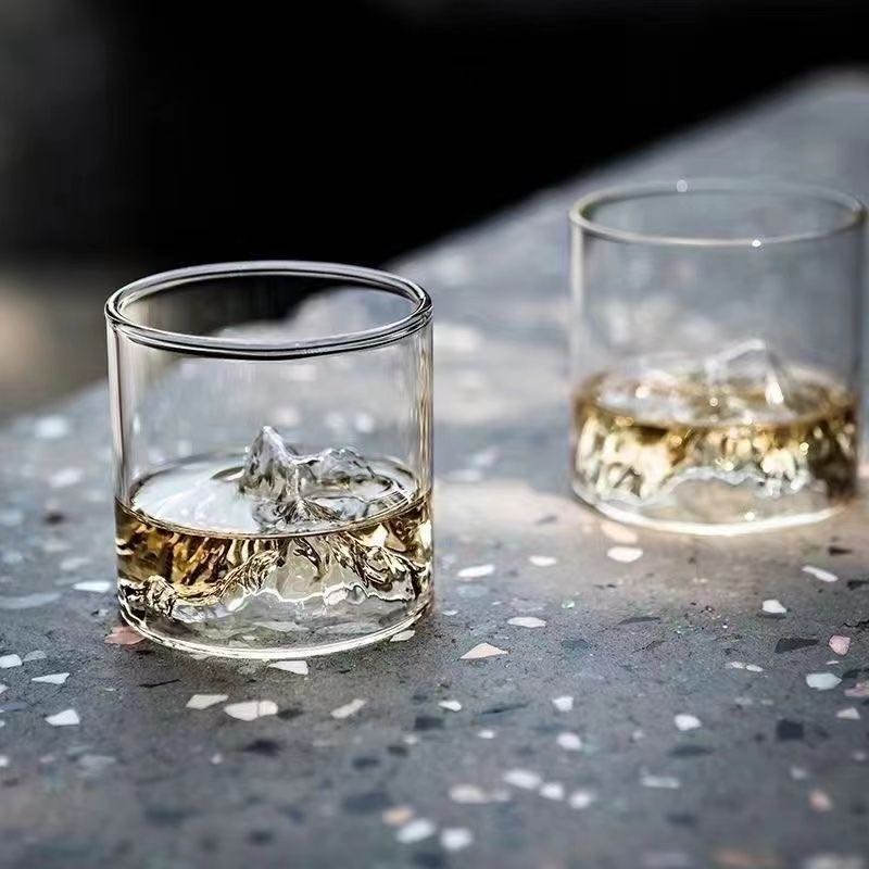 Vasos de Vidrio con Diseño de Montaña - Capacidades Variadas