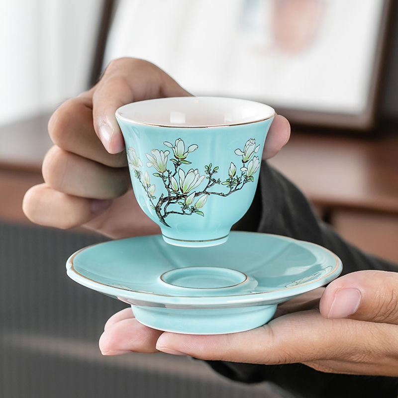 Juego de Té de Porcelana con Diseño Floral Azul