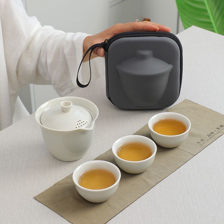 Set de Té Portátil con Estuche Compacto