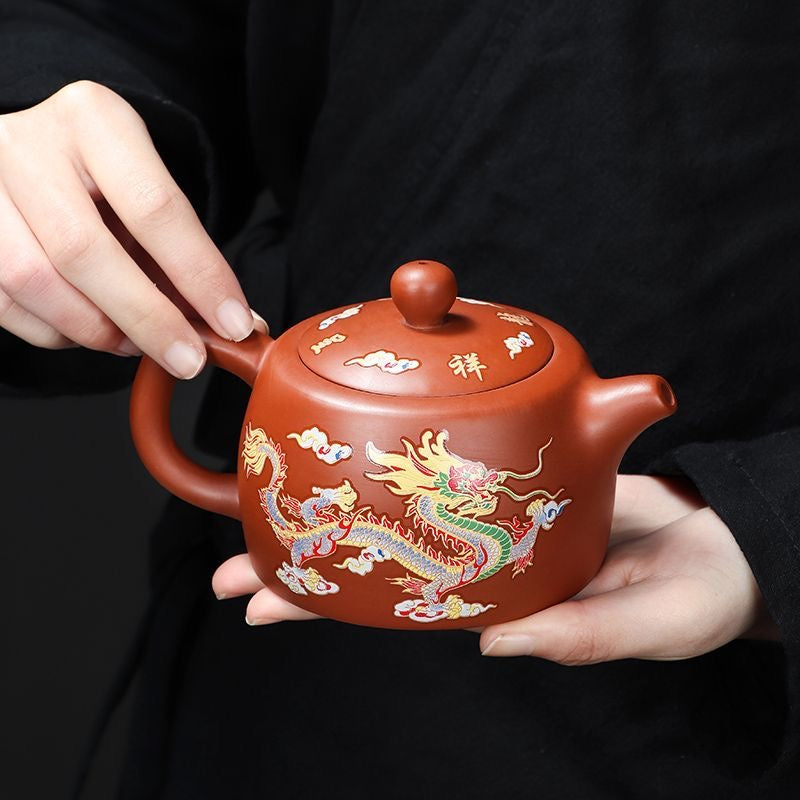 Juego de Té de Arcilla Yixing con Motivos de Dragón