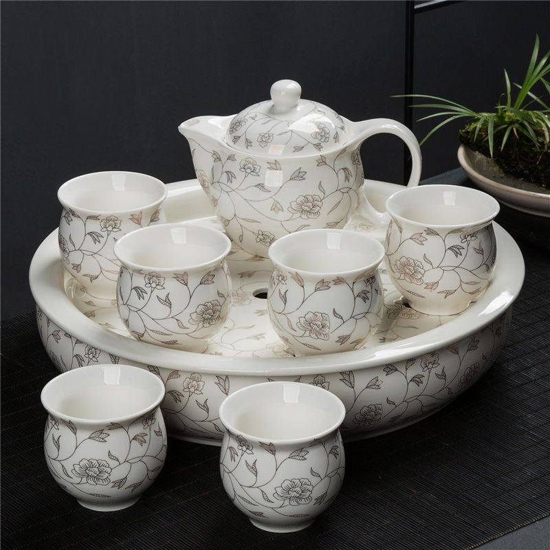 Set de Té de Porcelana con Diseños Clásicos en Azul y Blanco
